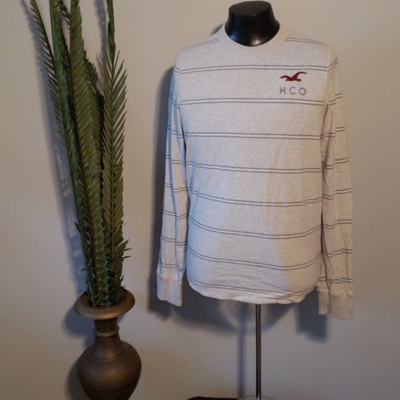 Hollister Other - Hollister long sleeve tee